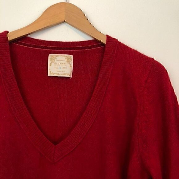 OLD NAVY MATERNITY Solid Bright Red V-Neck Acrylic LAMBS WOOL ANGORA Sweater M - Picture 2 of 5